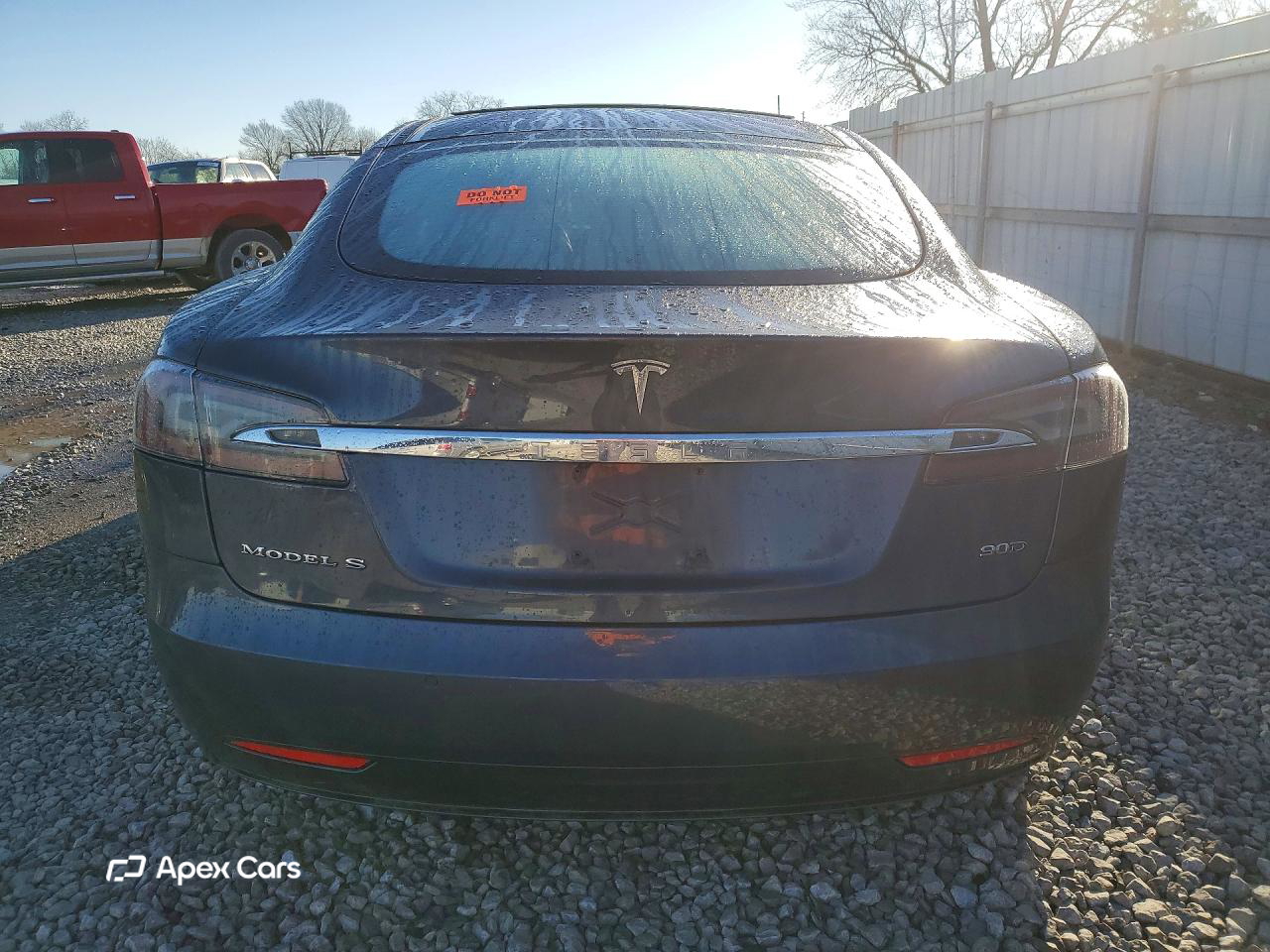 Tesla Model S 2016
