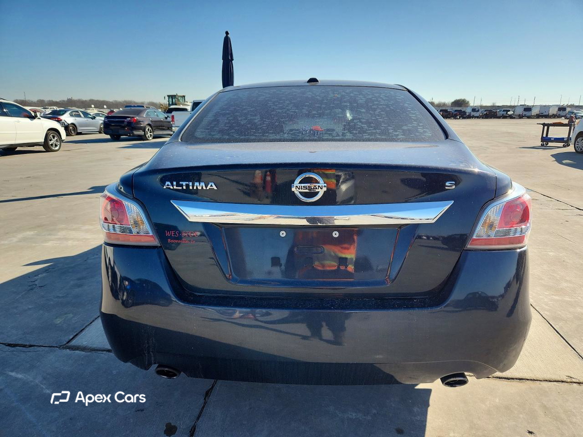 Nissan Altima 2015