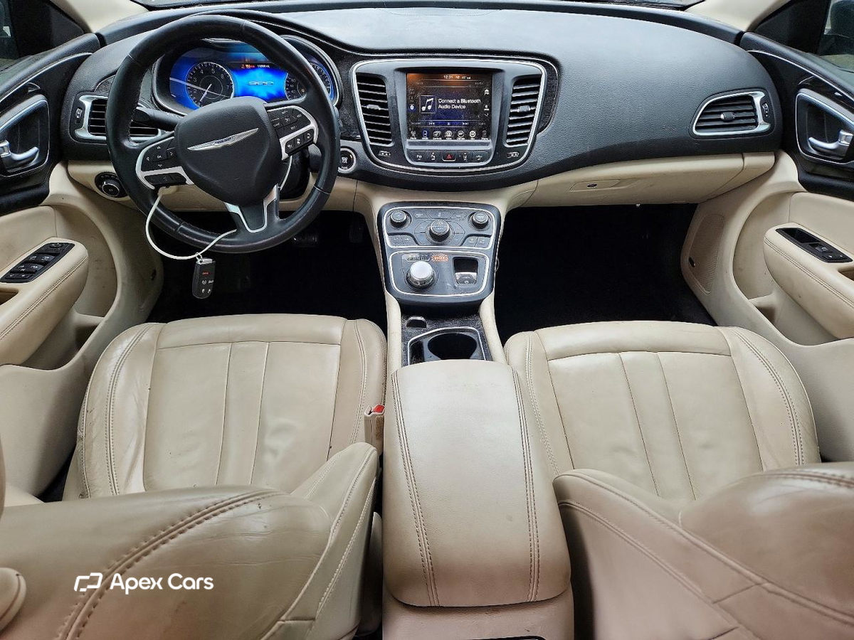 Chrysler 200 2015