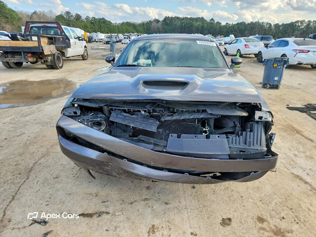 Dodge Challenger 2019