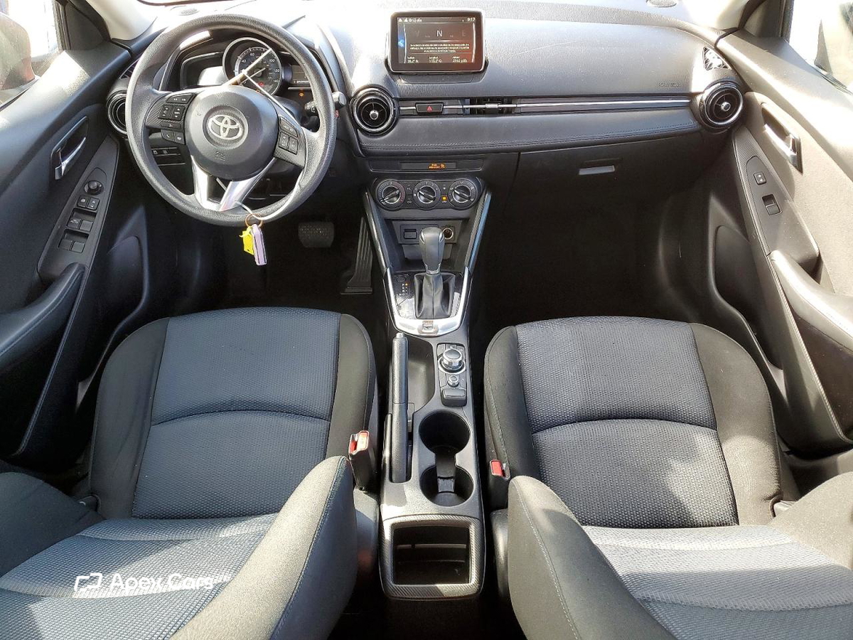 Toyota Yaris 2017