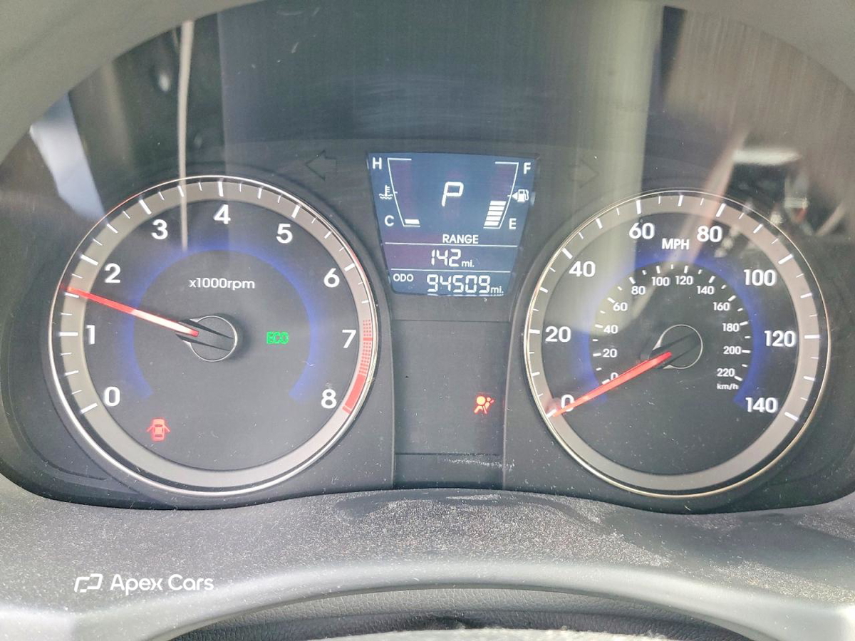 Hyundai Accent 2013