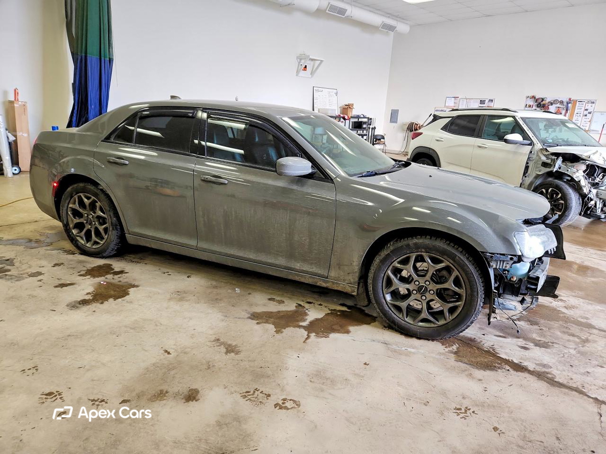 Chrysler 300 2017
