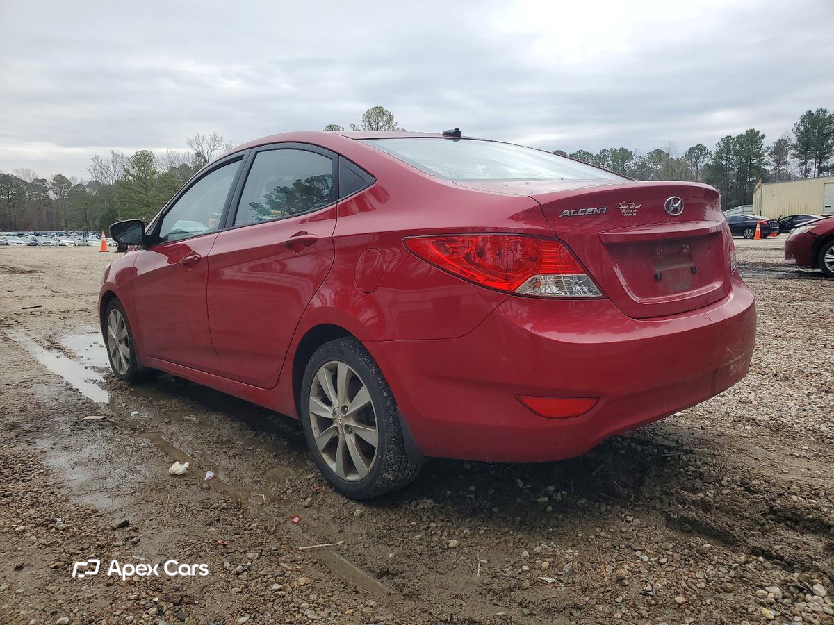 Hyundai Accent 2013