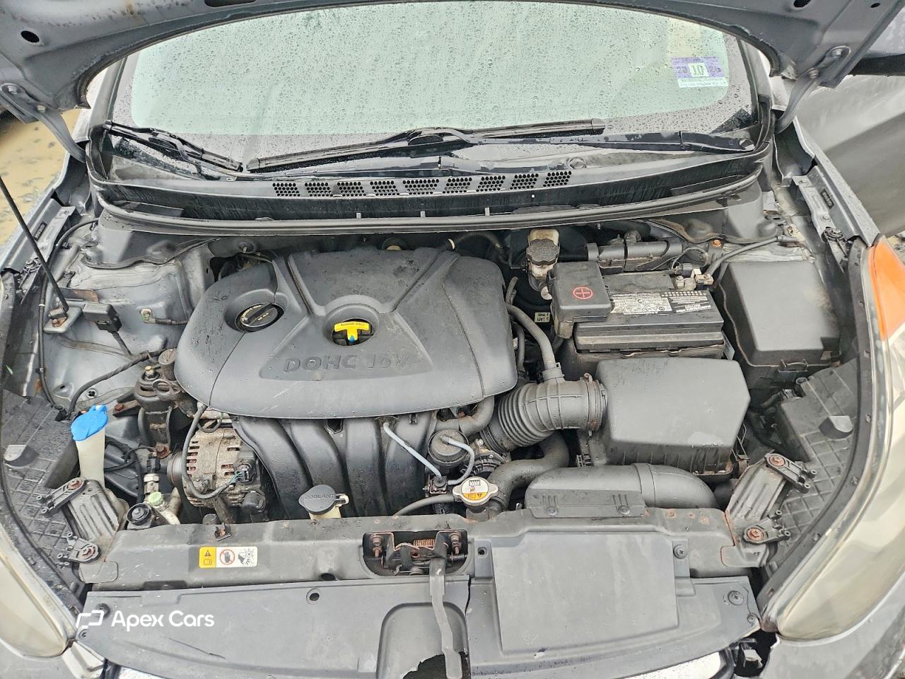 Hyundai Elantra 2013