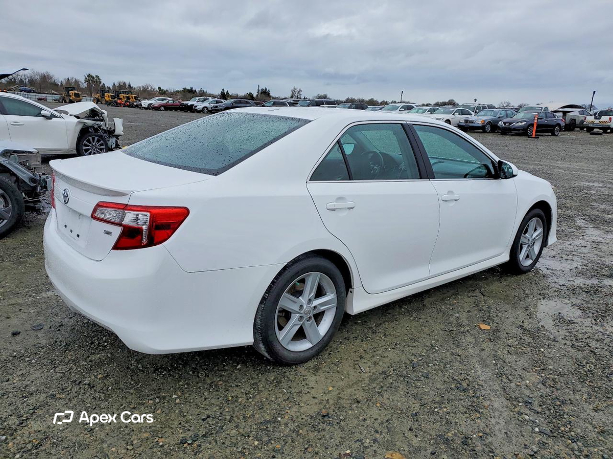 Toyota Camry 2012