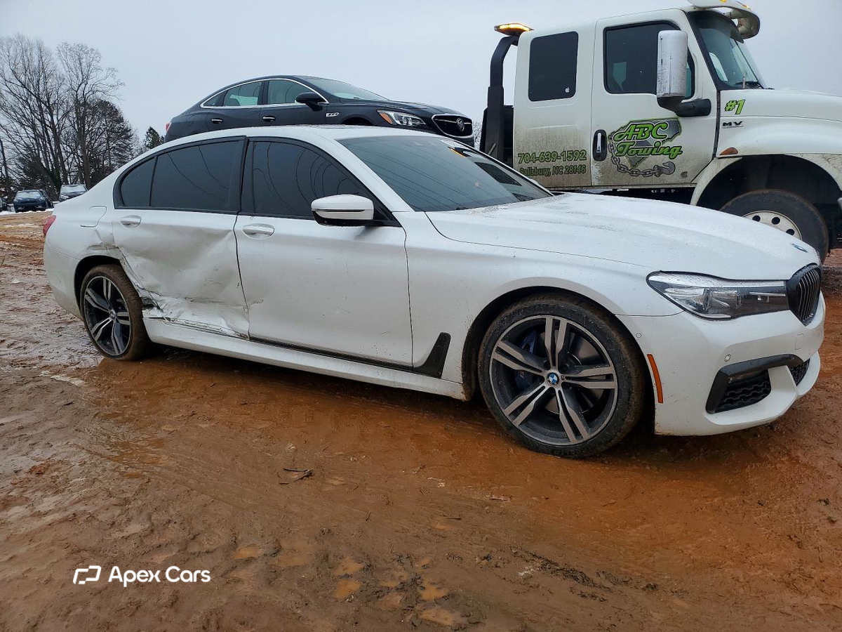 BMW Series 7 2019