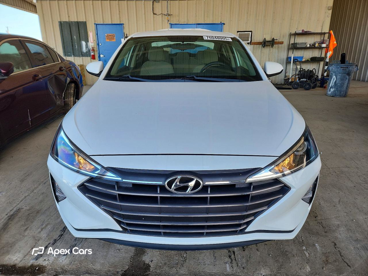 Hyundai Elantra 2019