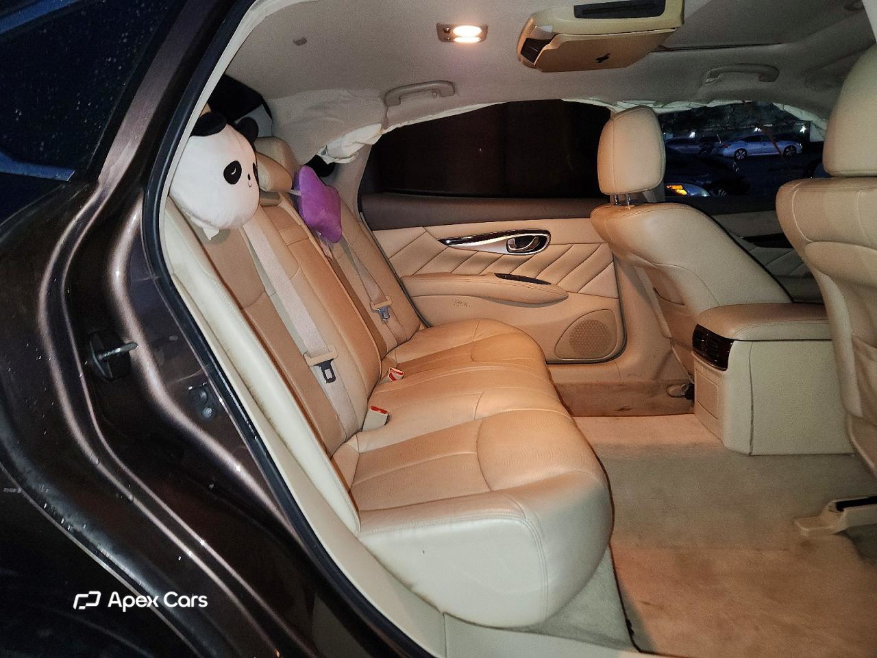 Infiniti Q70 2015