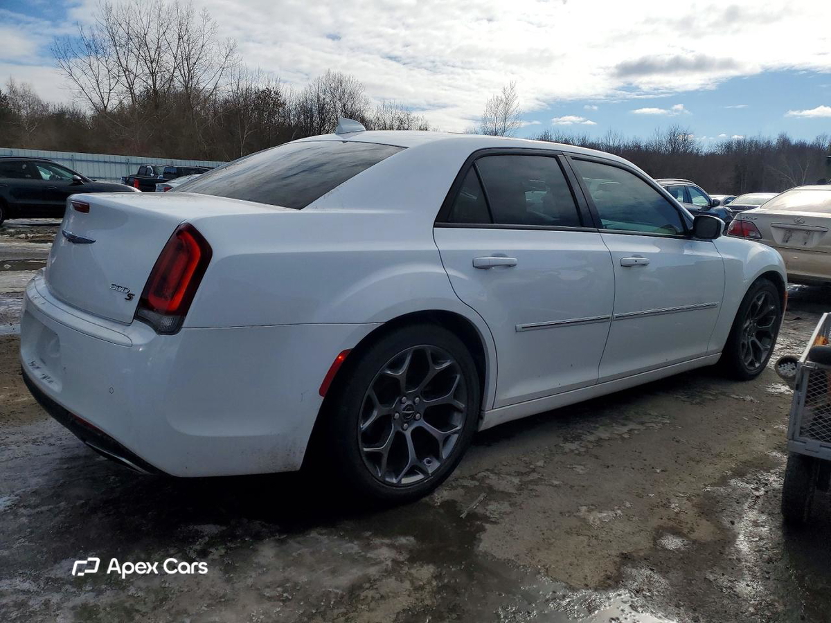 Chrysler 300 2017