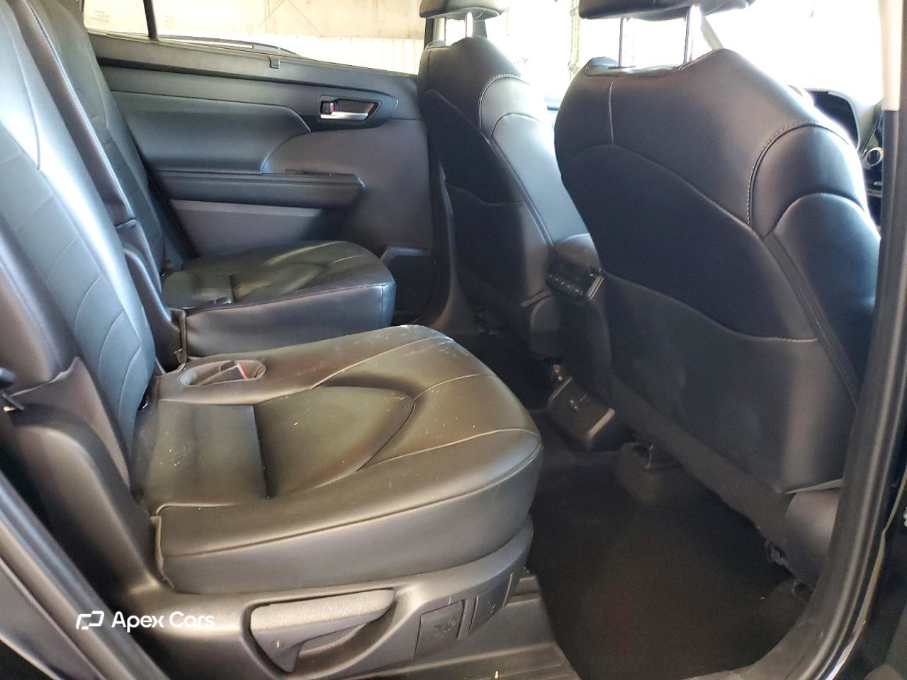 Toyota Highlander 2023