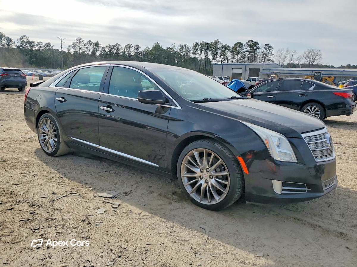 Cadillac XTS 2014