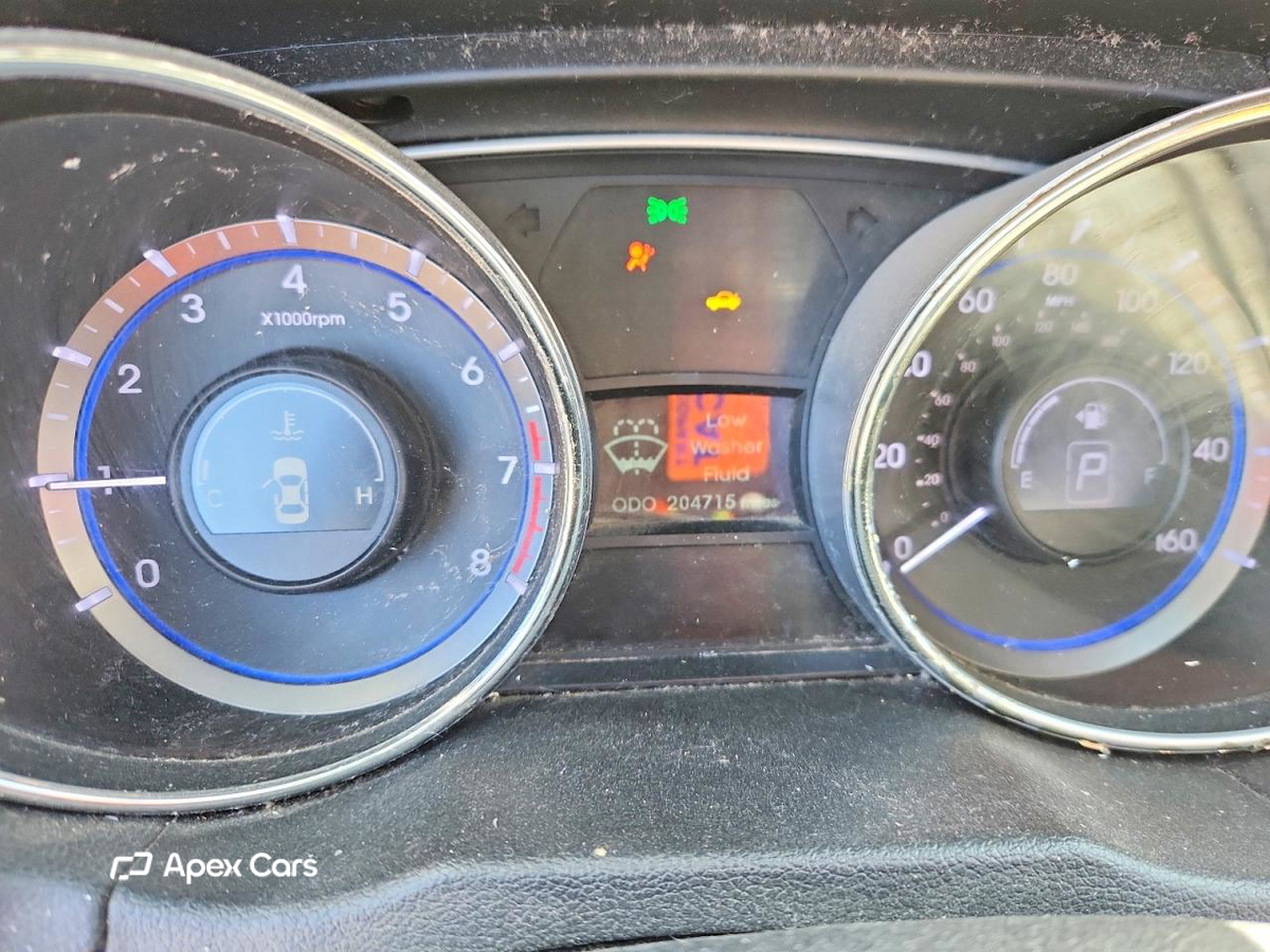 Hyundai Sonata 2011