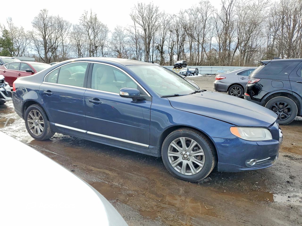 Volvo S80 2011
