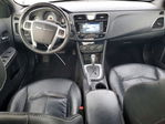 Chrysler 200 2012