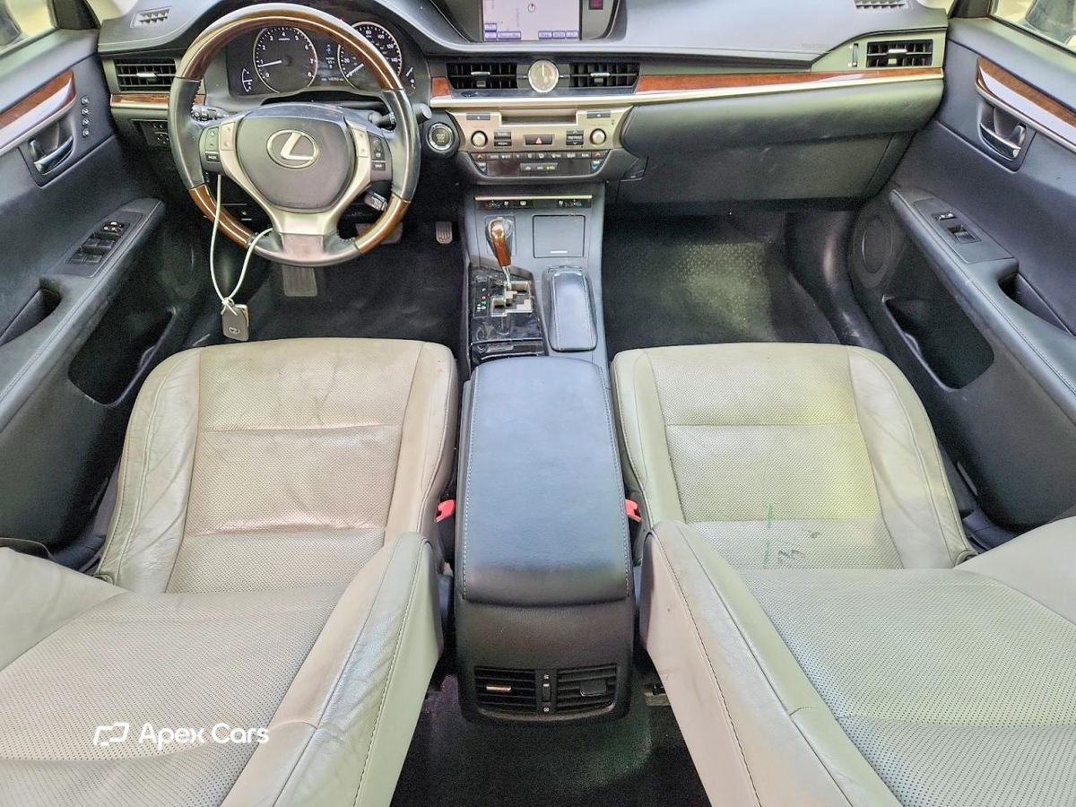 Lexus ES 2013