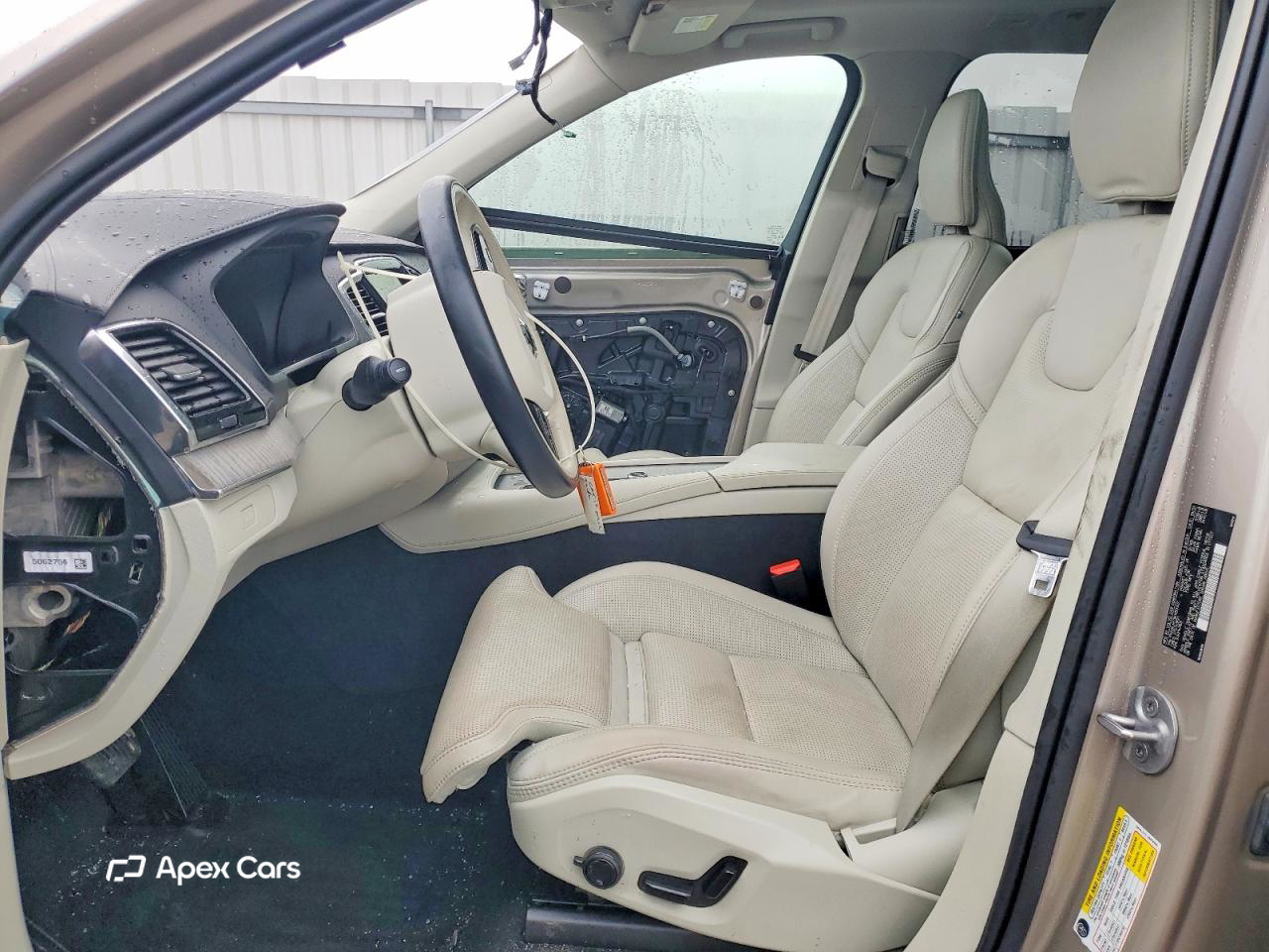 Volvo XC90 2024