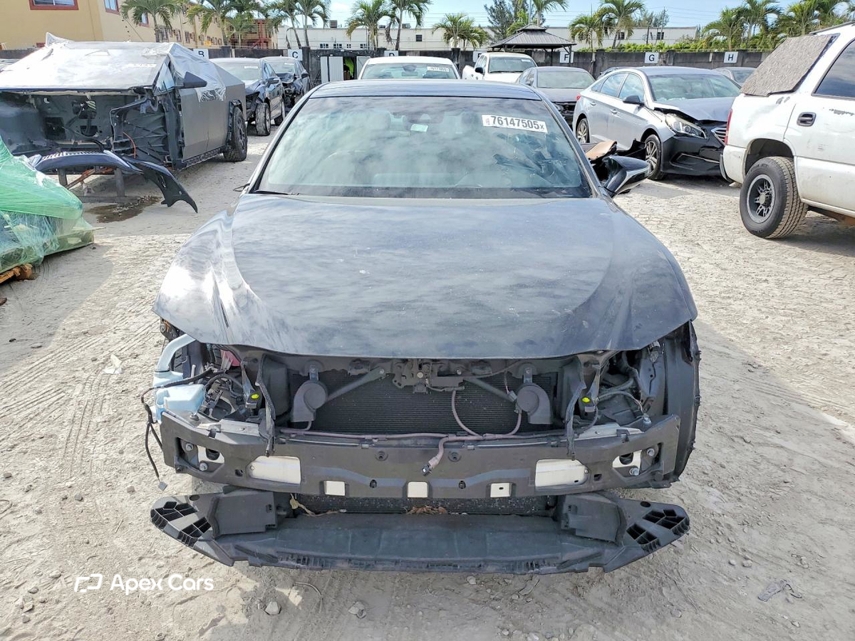 Lexus ES 2021