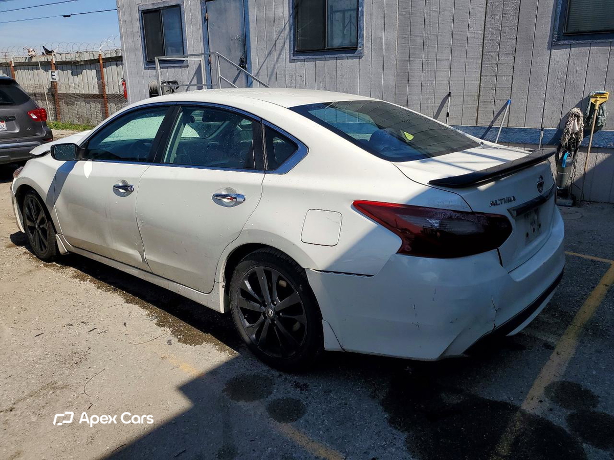 Nissan Altima 2017