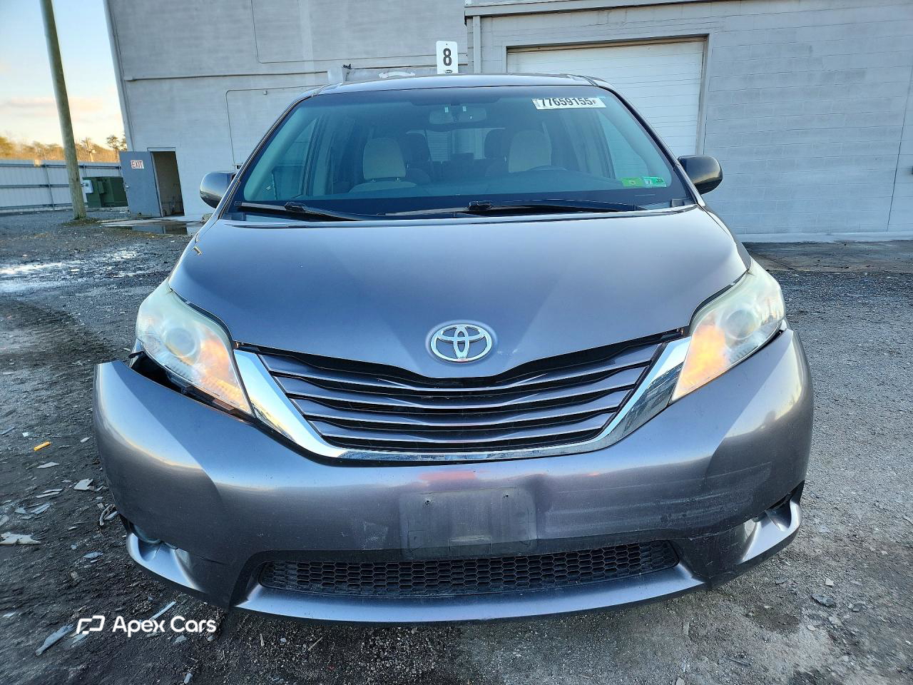 Toyota Sienna 2016