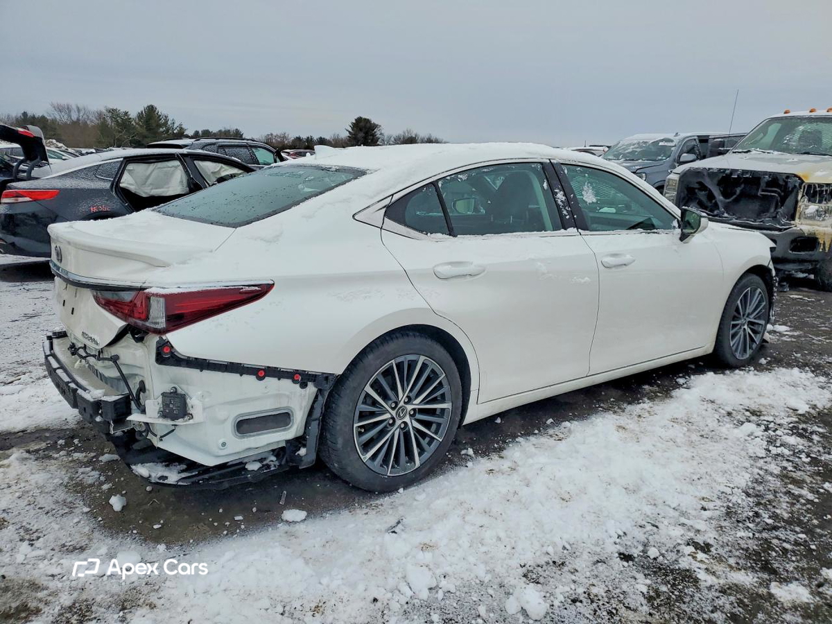 Lexus ES 2024