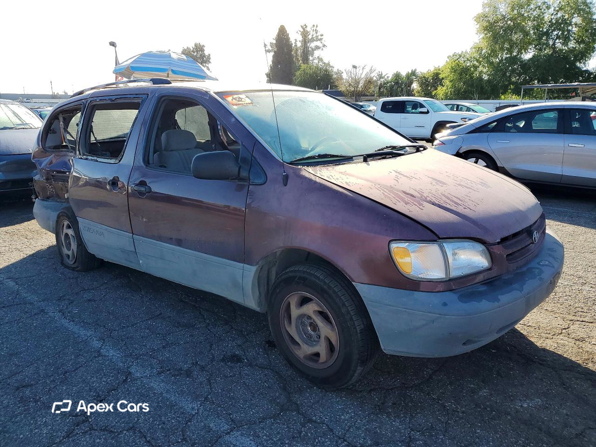 Toyota Sienna 1998