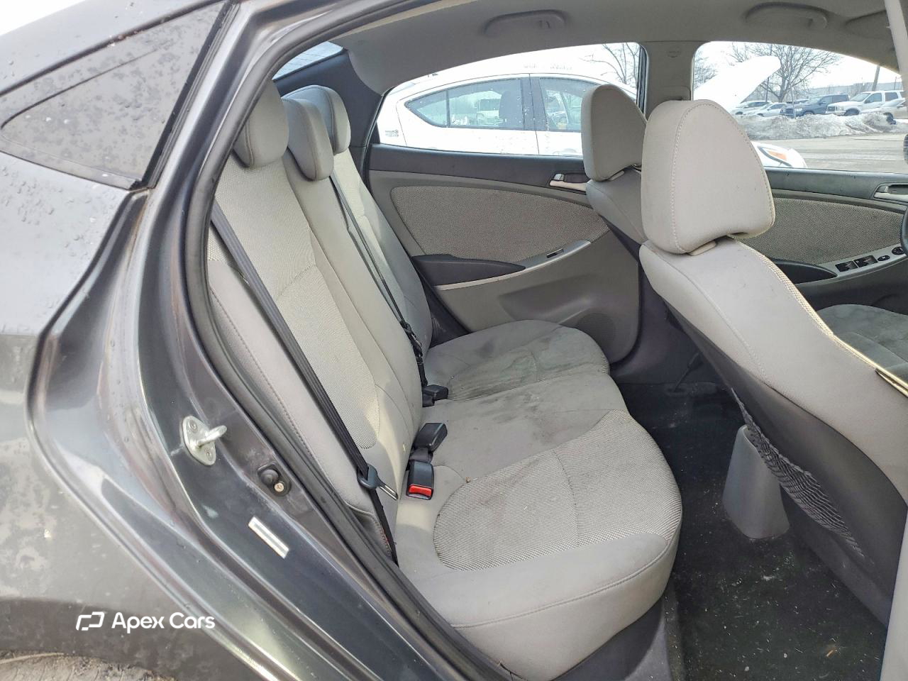 Hyundai Accent 2012