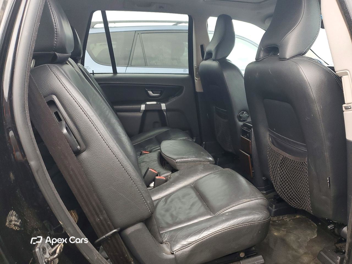 Volvo XC90 2011