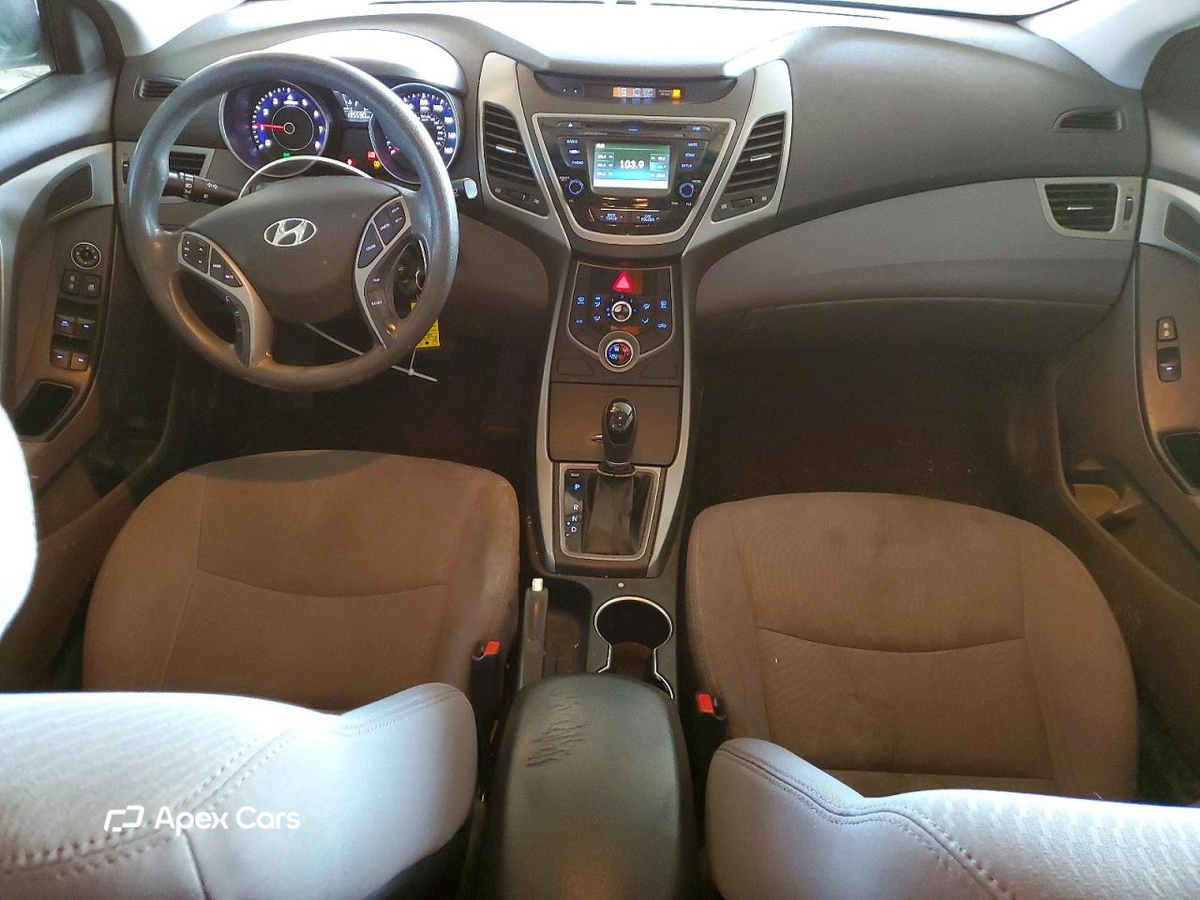 Hyundai Elantra 2016