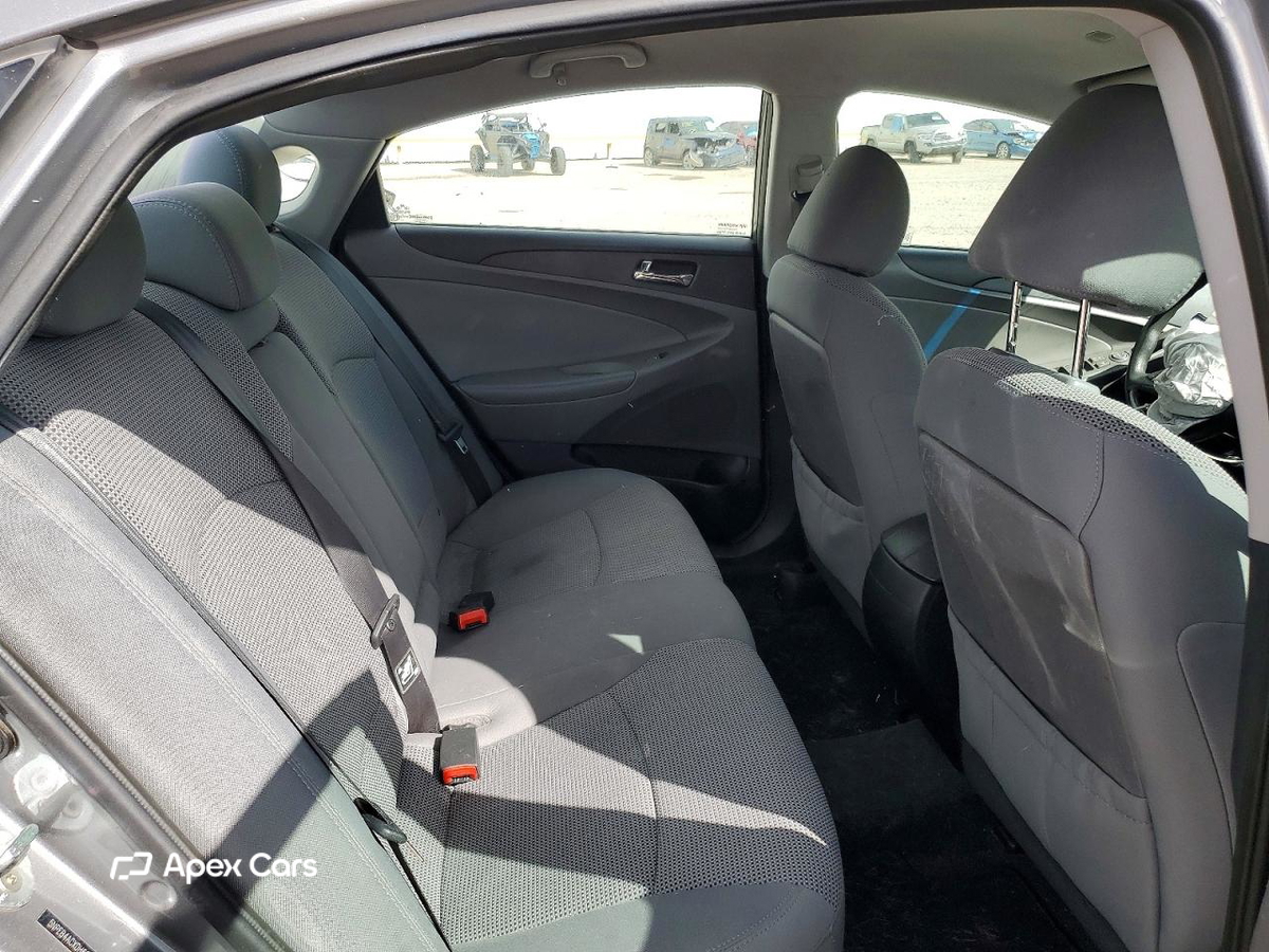 Hyundai Sonata 2013
