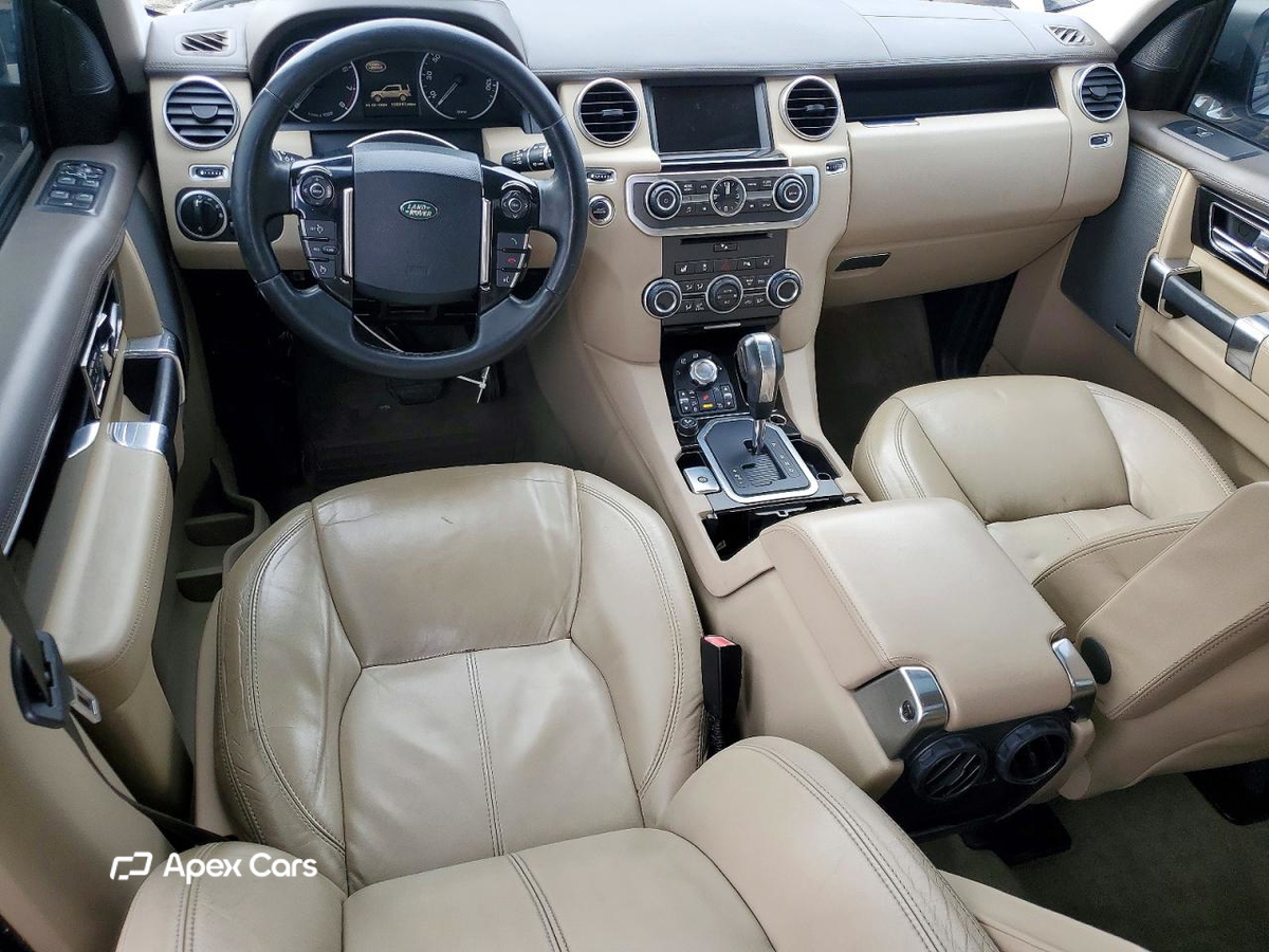 Land Rover LR4 2013