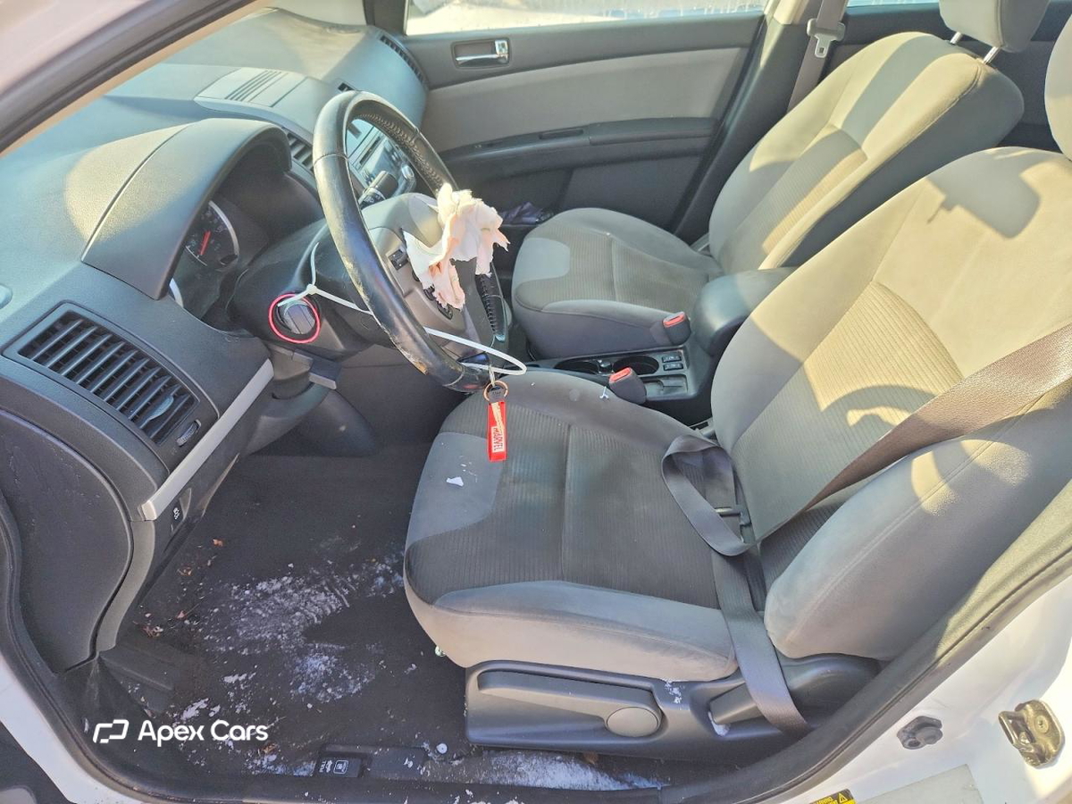 Nissan Sentra 2012
