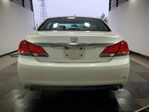 Toyota Avalon 2011