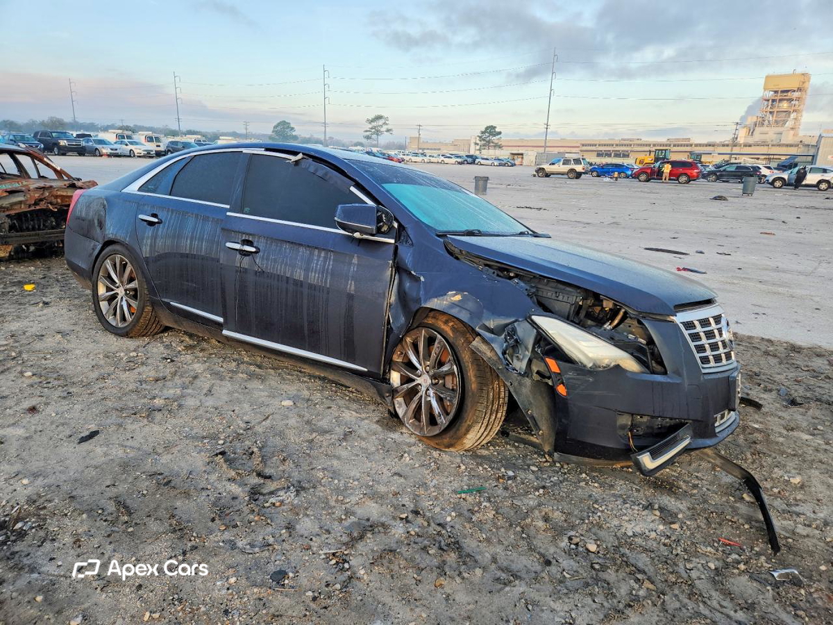 Cadillac XTS 2013