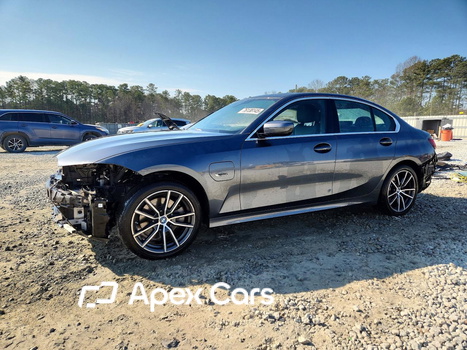 BMW Series 3 2022 - Image 1 of 14