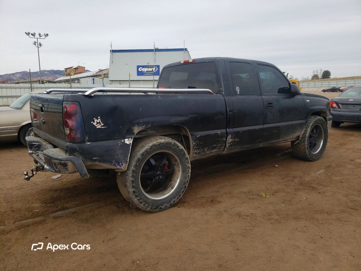 Chevrolet Silverado 2004