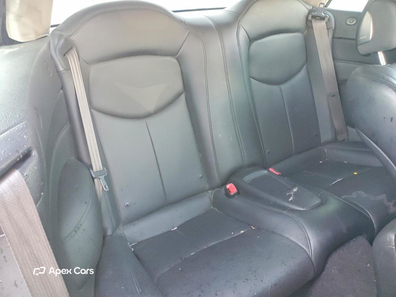 Infiniti G 2010