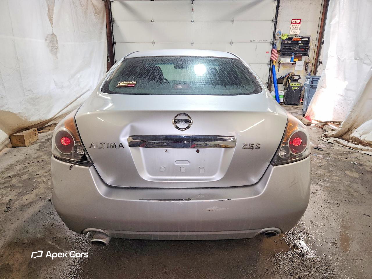 Nissan Altima 2012