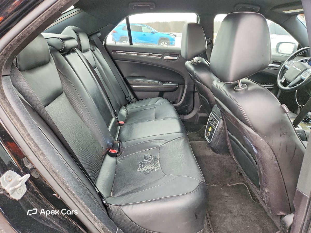 Chrysler 300 2013