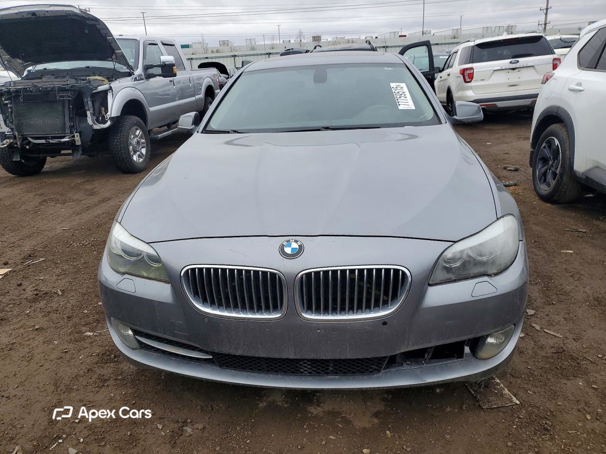 BMW Series 5 2011