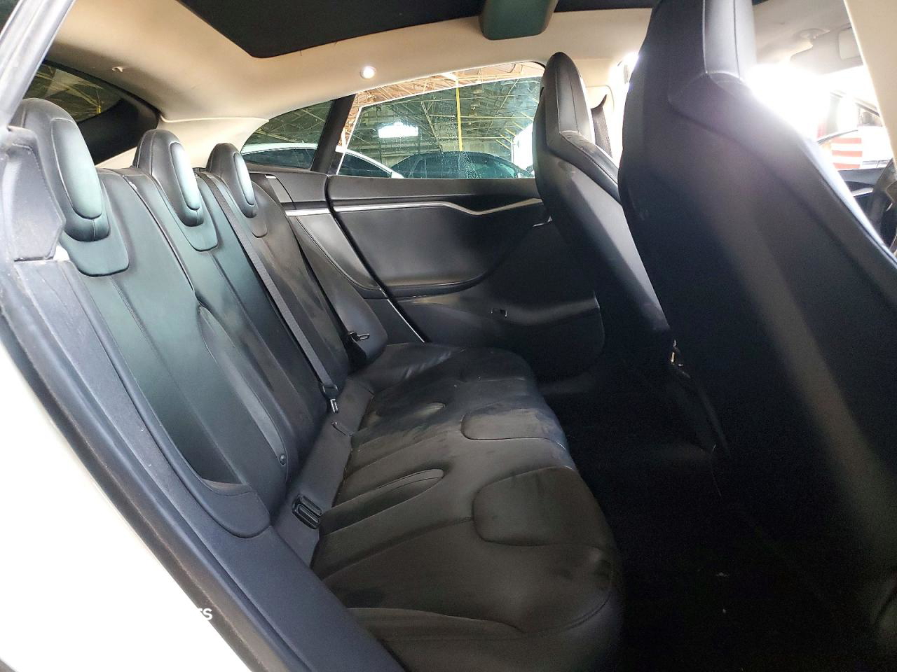 Tesla Model S 2013