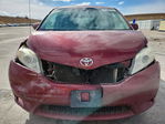Toyota Sienna 2011