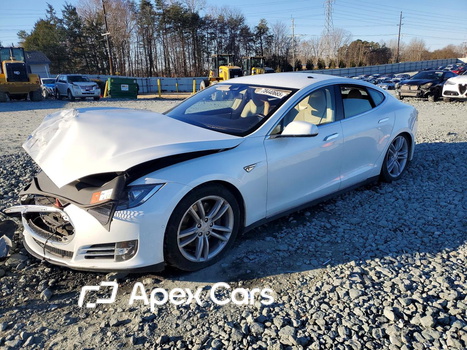 Tesla Model S 2015 - Image 1 of 14