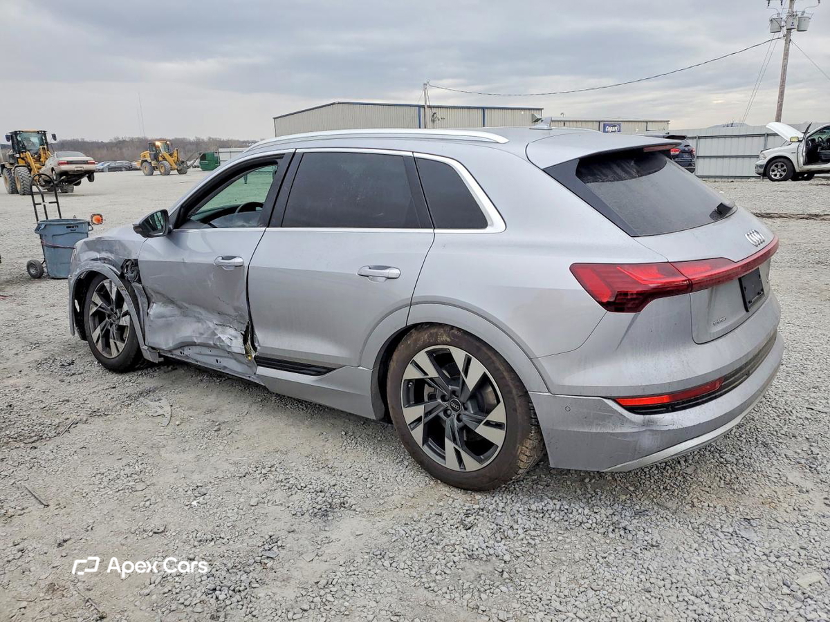 Audi e-tron 2022