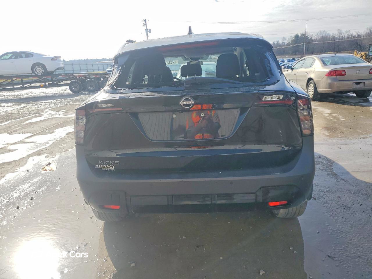 Nissan Kicks 2025