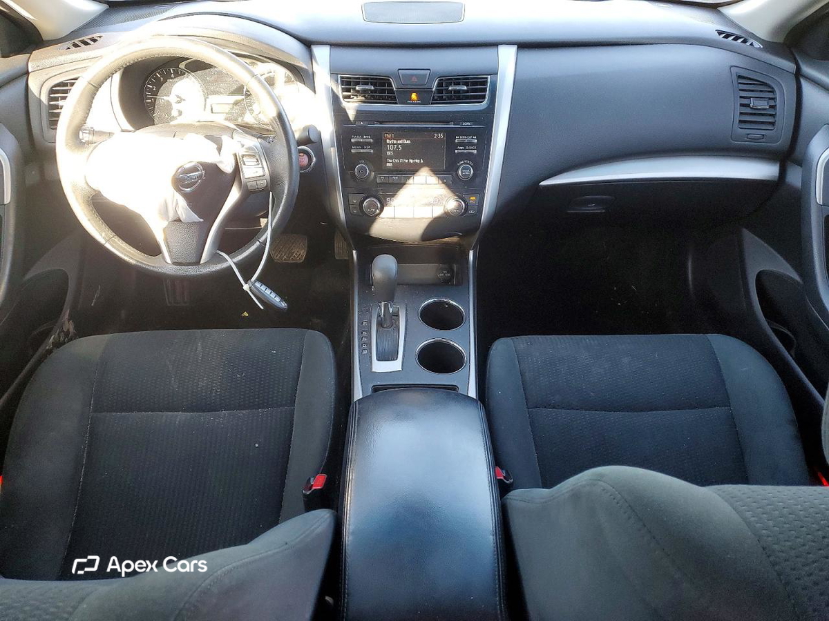 Nissan Altima 2015
