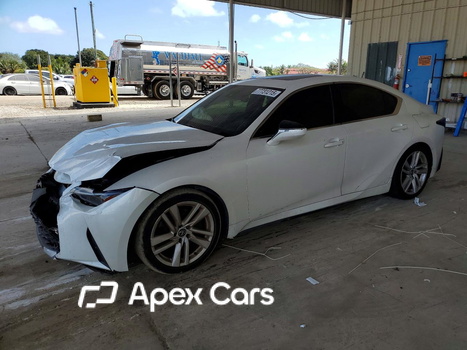 Lexus IS 2024 - Image 1 of 13