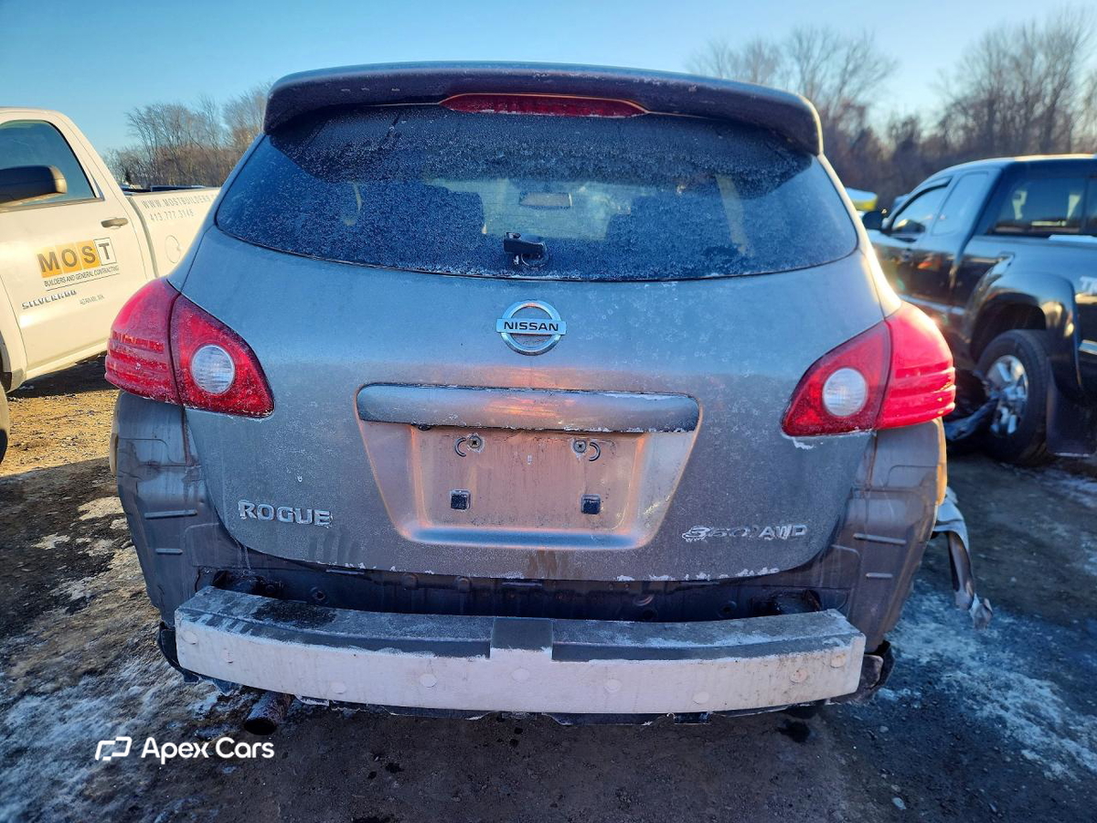 Nissan Rogue 2010