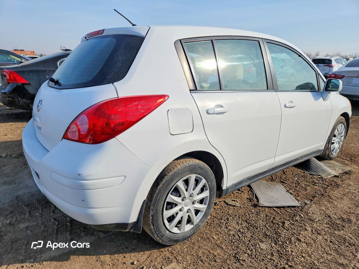 Nissan Versa 2009