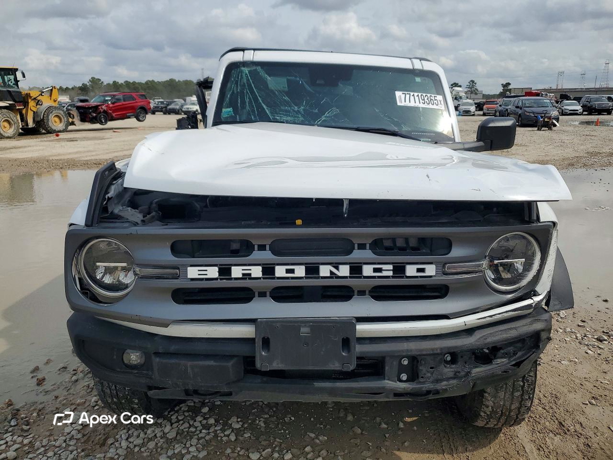 Ford Bronco 2024